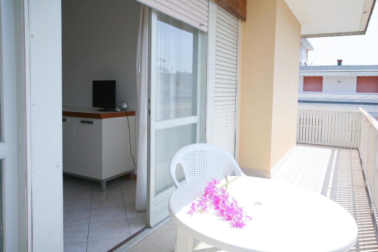 Villa Sanian Bibione Esterno foto
